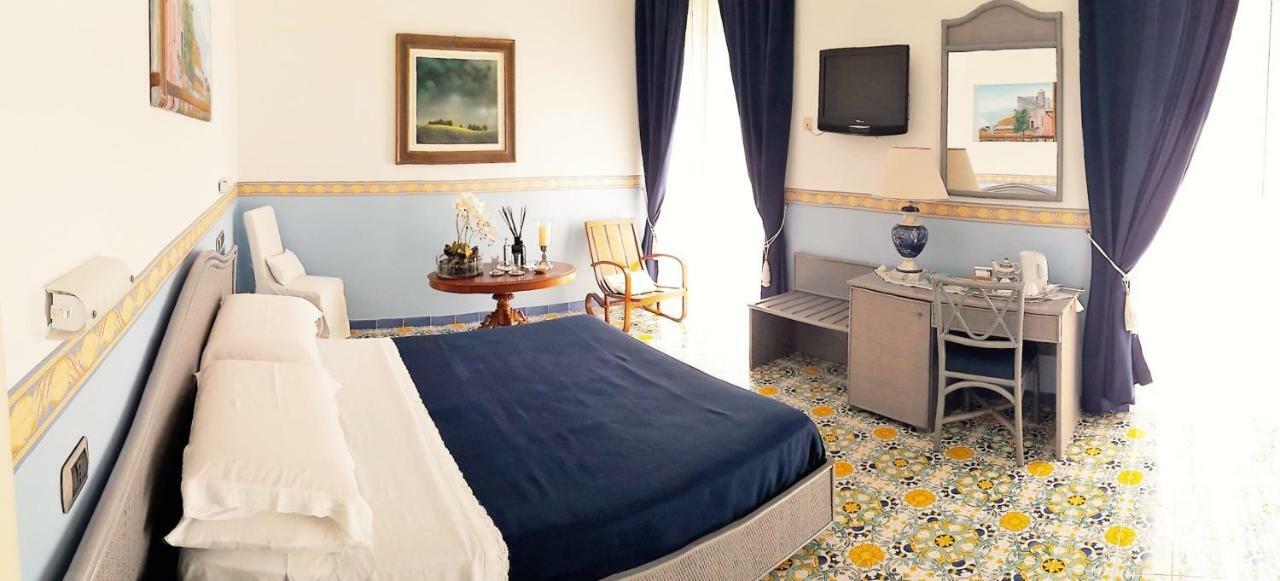 Hotel Stella Maris Casal Velino Exteriér fotografie